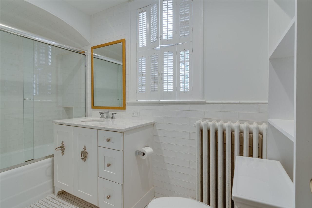 61 Cherokee Drive Memphis, TN 38111 - Photo 17 of 25