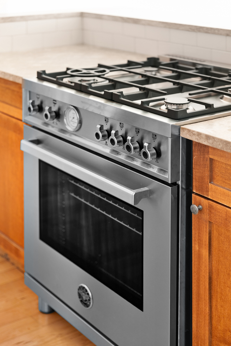 359 West 11th Street, Unit 2C Manhattan, NY 10014 - Photo 4 of 9