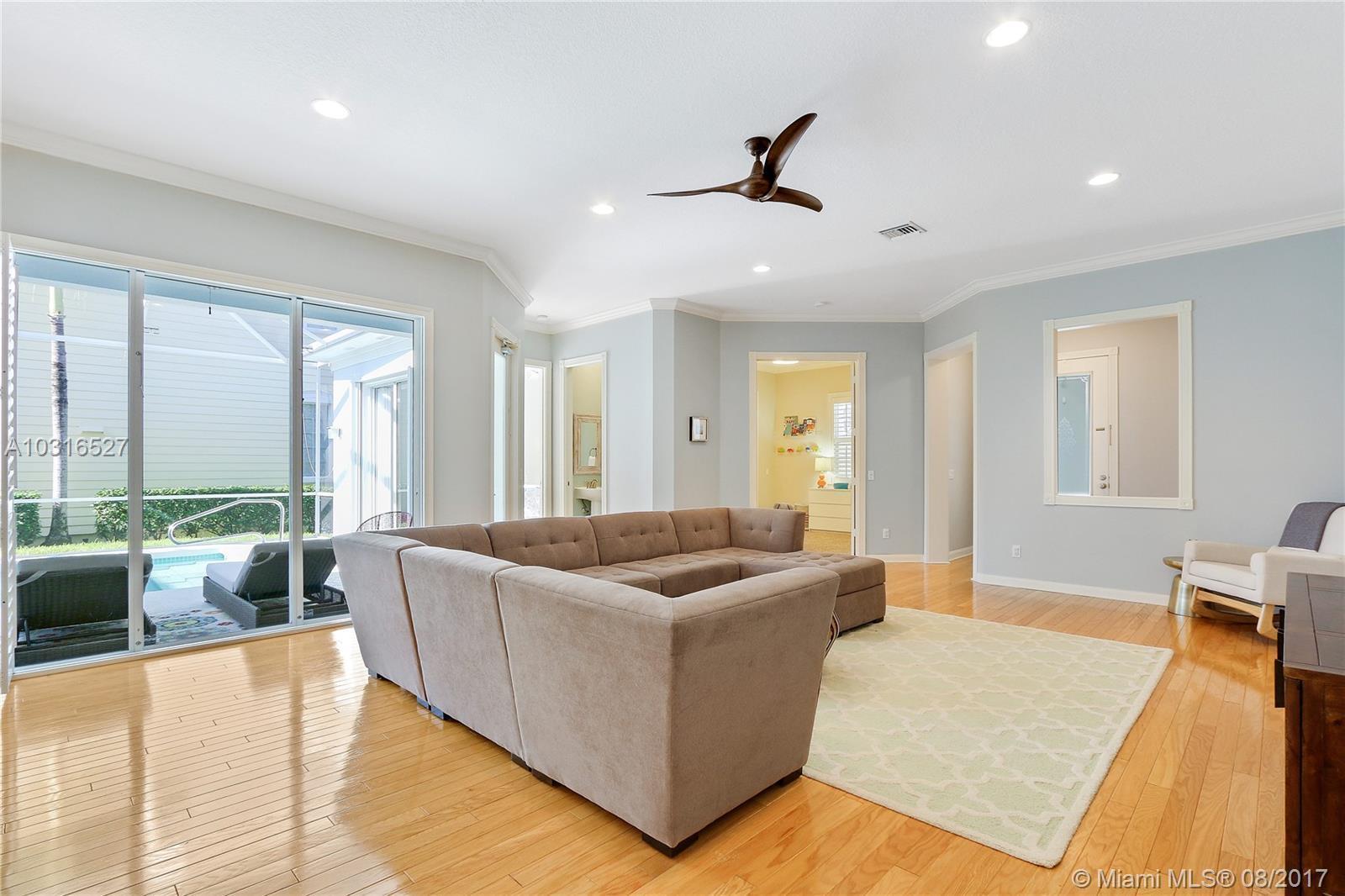 271 Barbados Drive Jupiter, FL 33458 - Photo 16 of 33