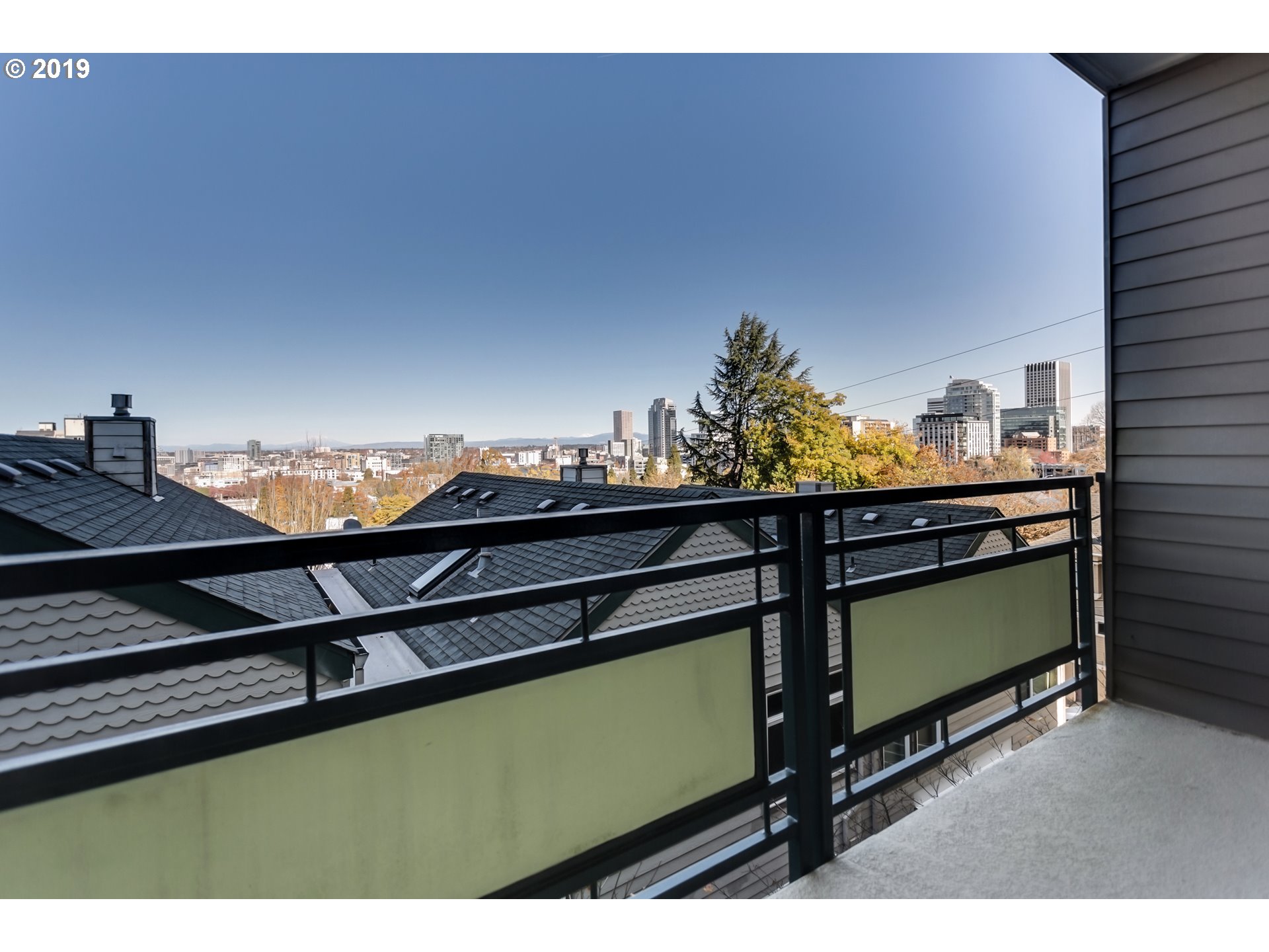 1815 Southwest 16th Avenue, Unit 203 Portland, OR 97201 - Photo 11 of 28 Gallery Image 11