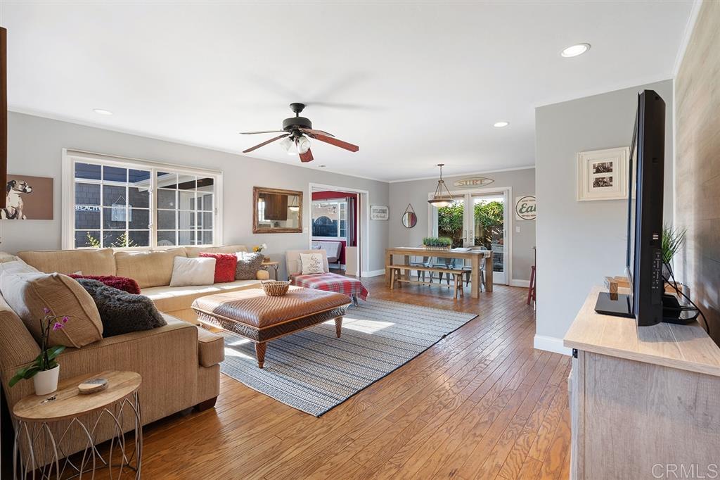 880 Munevar Road Cardiff, CA 92007 - Photo 3 of 25