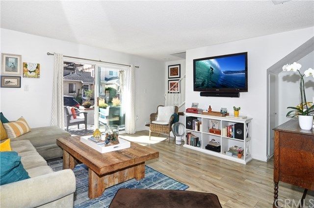 $1,200,000 | 253 17th Street, Seal Beach, CA 90740