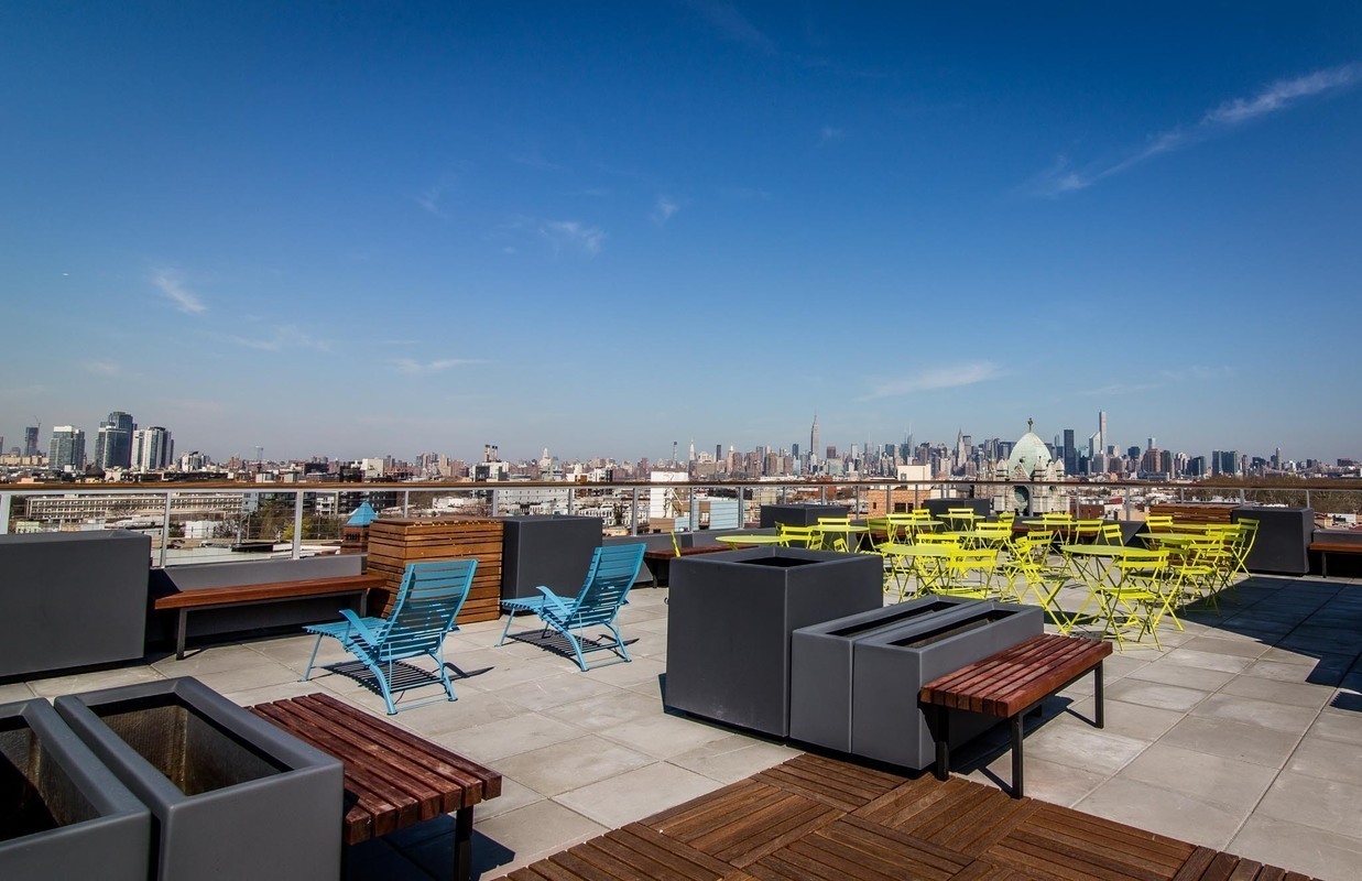 21 Monitor Street, Unit 2A Brooklyn, NY 11222 - Photo 7 of 11