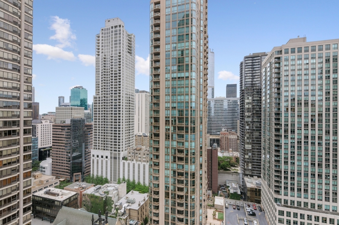 25 E Superior St, Chicago, IL 60611 - Photo 6 of 6