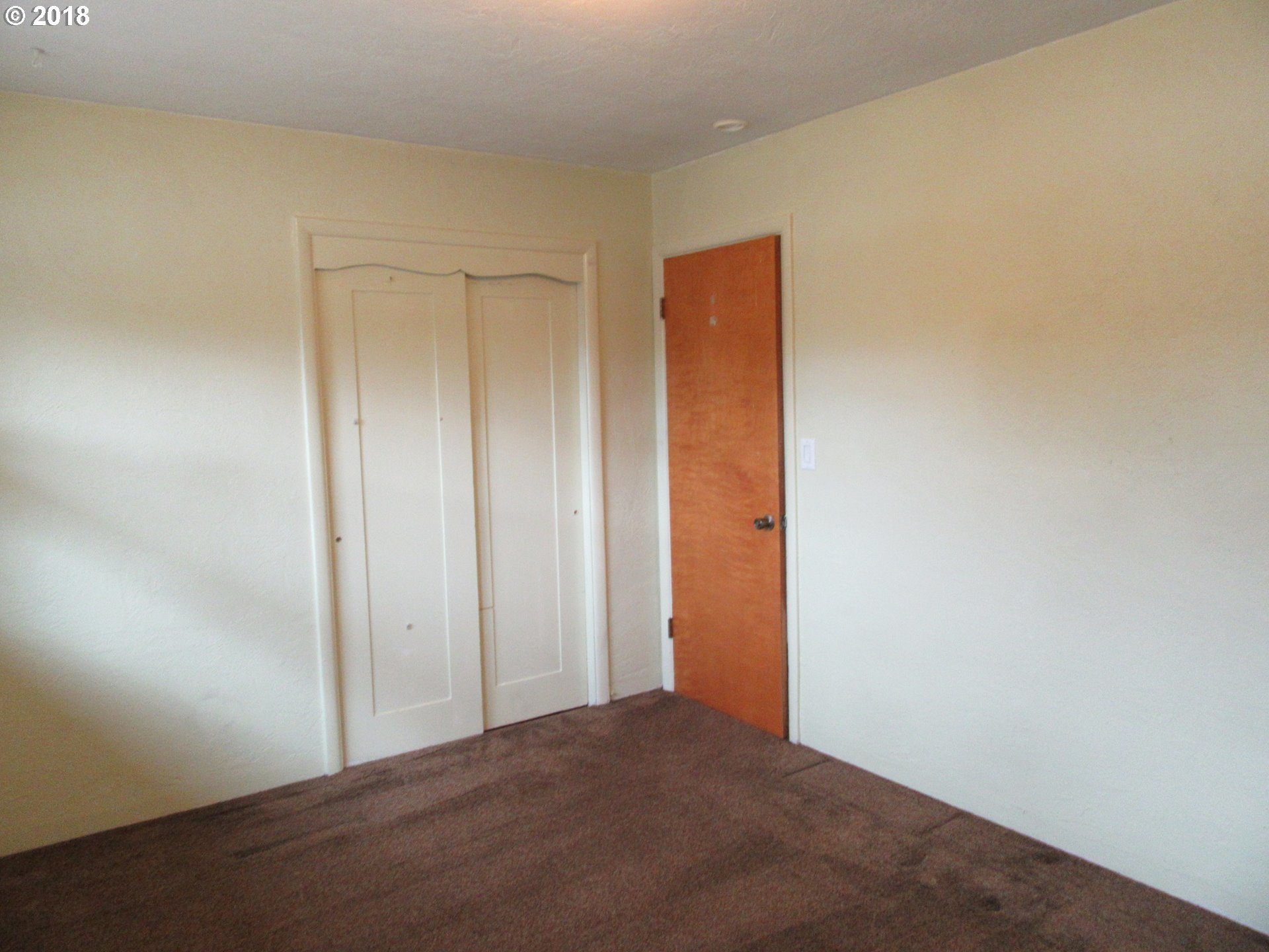 1428 Pleasant Street Springfield, OR 97477 - Photo 13 of 16