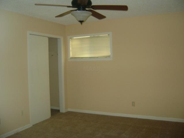 152 Stoneham Road Memphis, TN 38109 - Photo 7 of 10