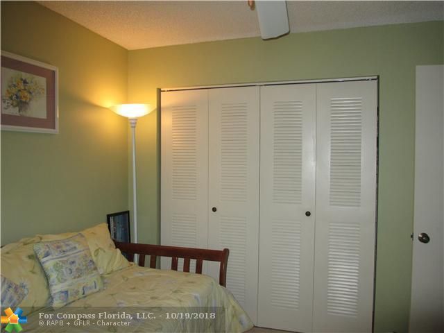 Whisper Walk Boca Raton, FL 33496 - Photo 11 of 18