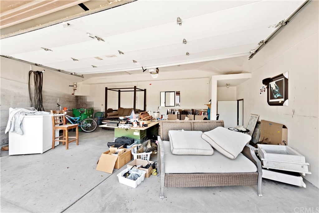 1055 Summit Drive Laguna Beach, CA 92651 - Photo 29 of 75