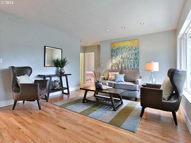 5312 Southeast Rural Street Portland, OR 97206 - Photo 2 of 16 Gallery Image 2