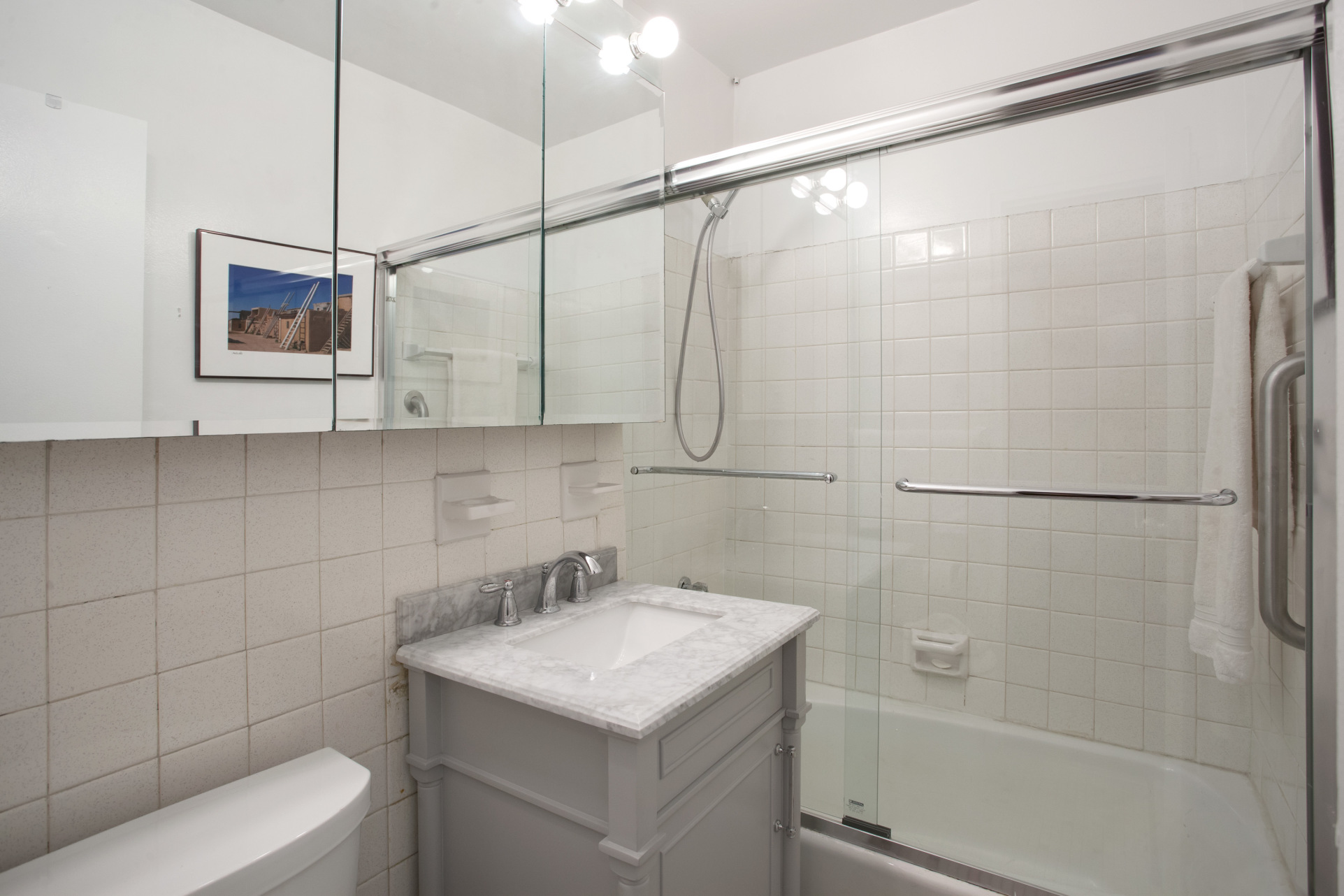 300 East 71st Street, Unit 2B Manhattan, NY 10021 - Photo 4 of 6