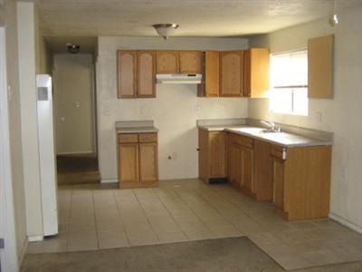 616 R Street Bakersfield, CA 93304 - Photo 4 of 14 Nice and spacious kitchen needs dishwasher and stove/cooktop.