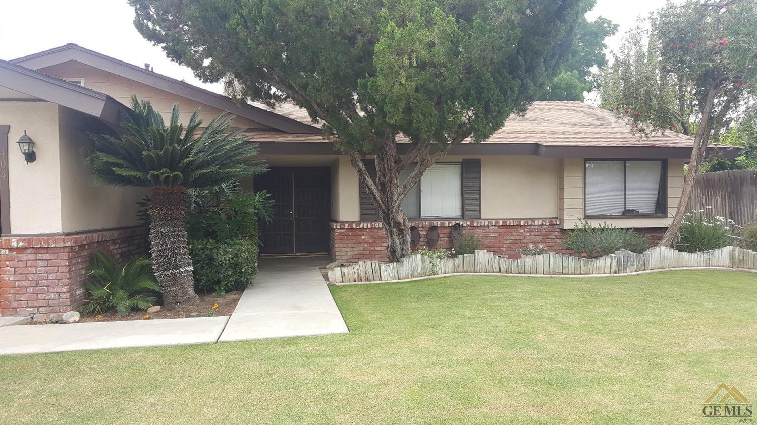 404 Quailridge Road Bakersfield, CA 93309 - Photo 1 of 15 Gallery Image 1