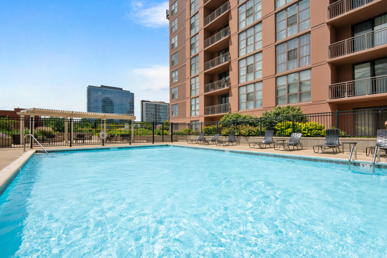 1155 S State St, Chicago, IL 60605 - Photo 2 of 5