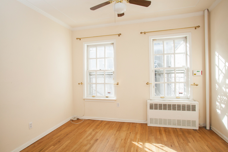 346 West 15th Street Manhattan, NY 10011 - Photo 14 of 16