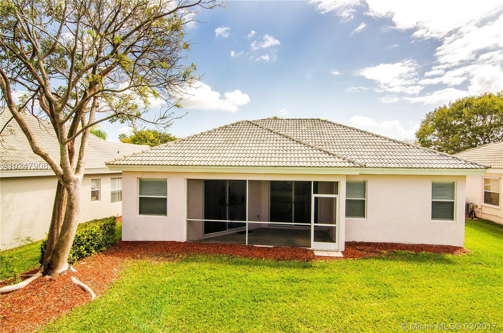 2675 Southeast 4th Place Homestead, FL 33033 - Photo 15 of 16