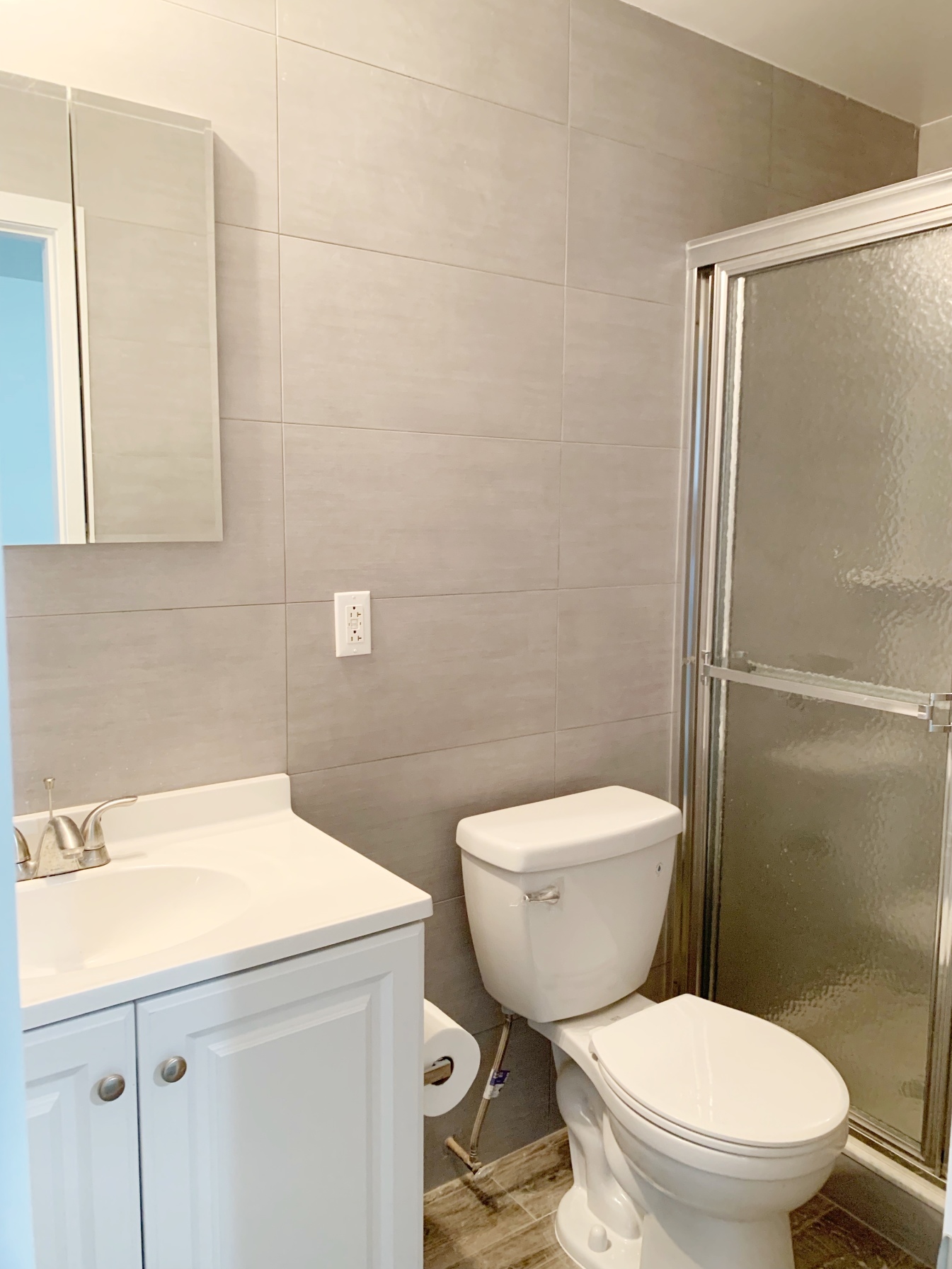 64-03 68th Avenue, Unit 2 Queens, NY 11385 - Photo 5 of 11