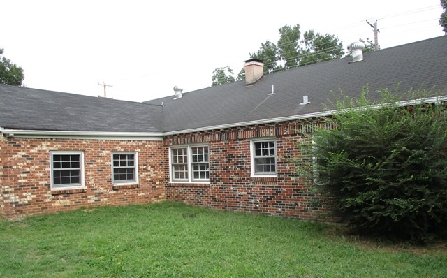 4823 Macon Road Memphis, TN 38122 - Photo 2 of 12