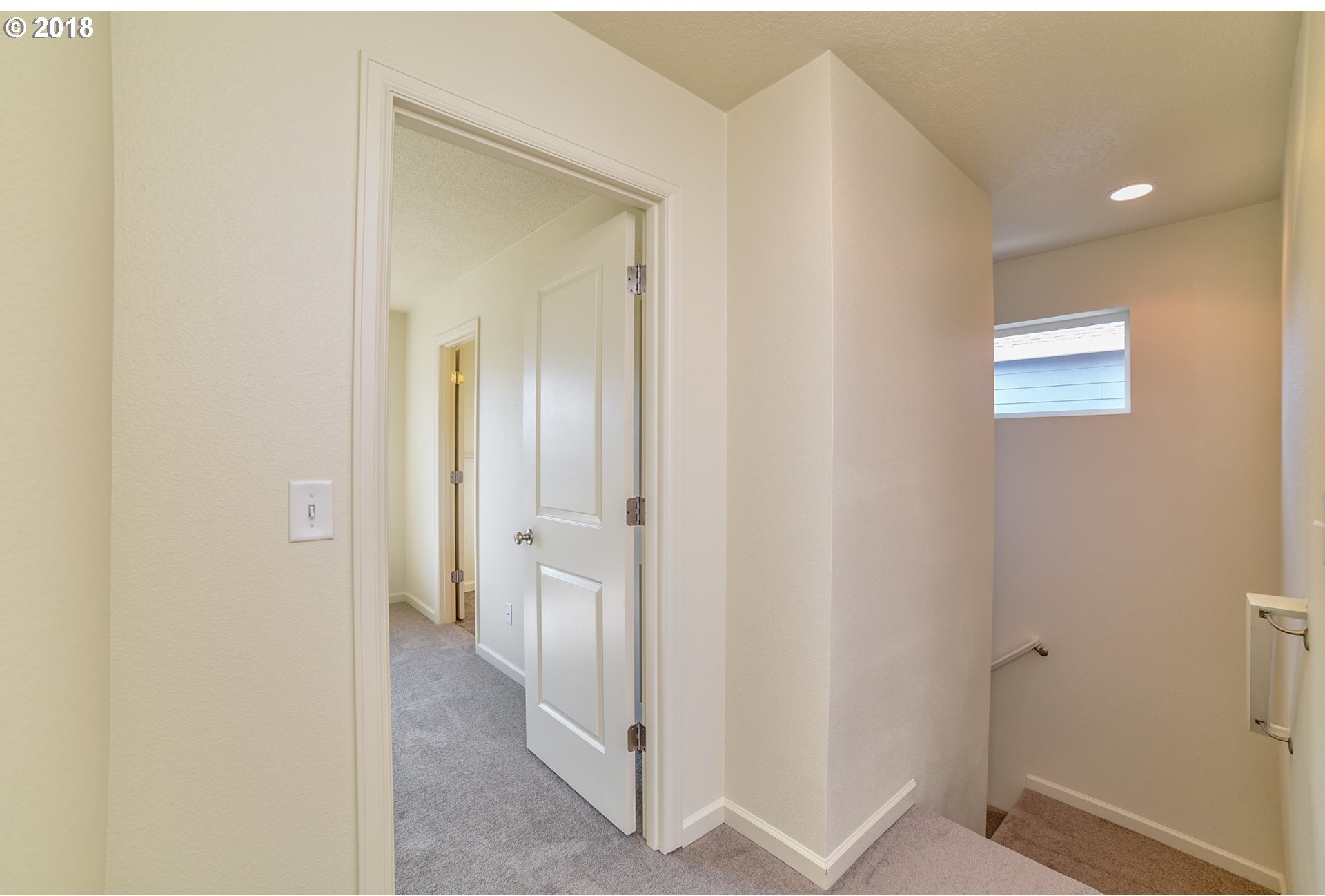 827 Southwest Windrose Terrace Beaverton, OR 97003 - Photo 7 of 32