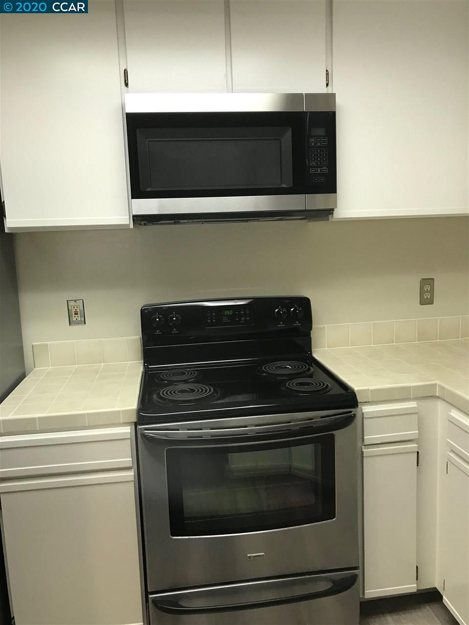 The Villas Walnut Creek, CA 94595 - Photo 5 of 7