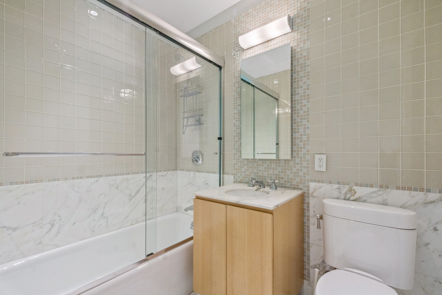 255 East 74th Street, Unit 10C Manhattan, NY 10021 - Photo 7 of 8