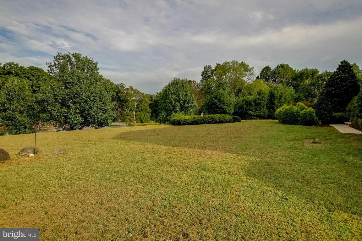 6174 Fishers Station Road Lothian, MD 20711 - Photo 3 of 29