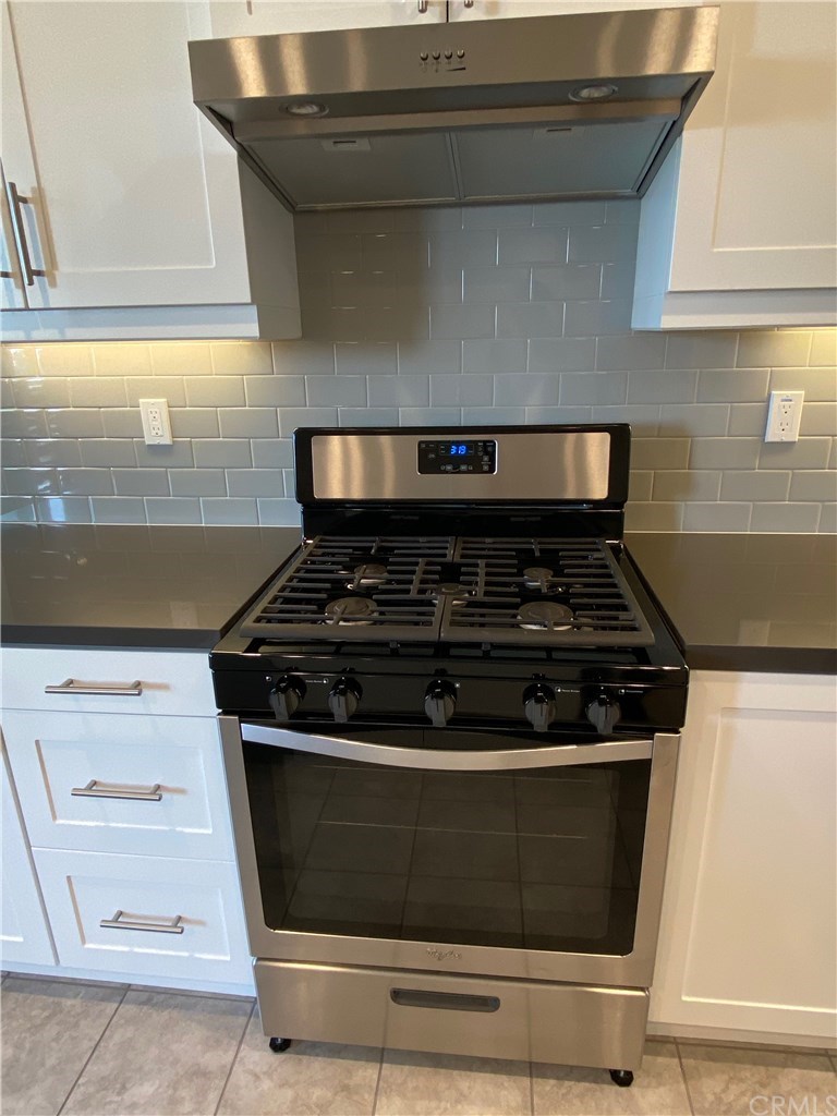 1114 Epic Irvine, CA 92618 - Photo 7 of 26