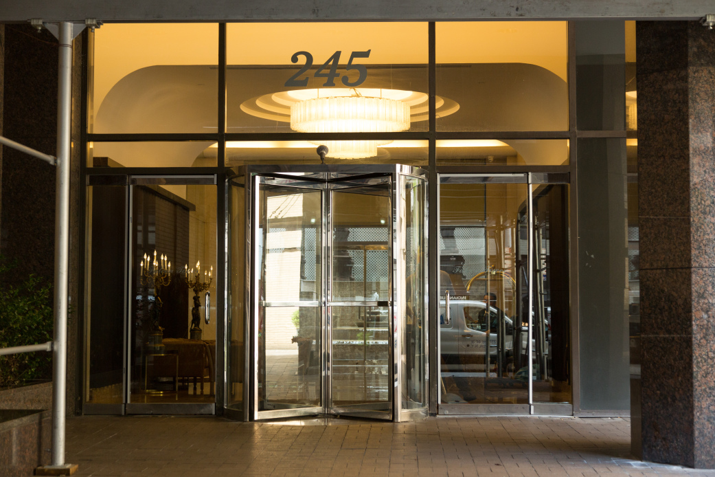 Falcon Tower 245 E 44th St, Manhattan, NY 10017 - Photo 2 of 5