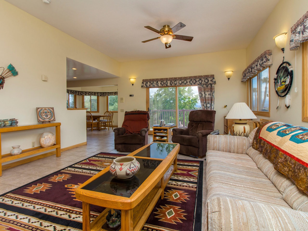 319 Hill Fallbrook Ca Fallbrook, CA 92028 - Photo 4 of 25