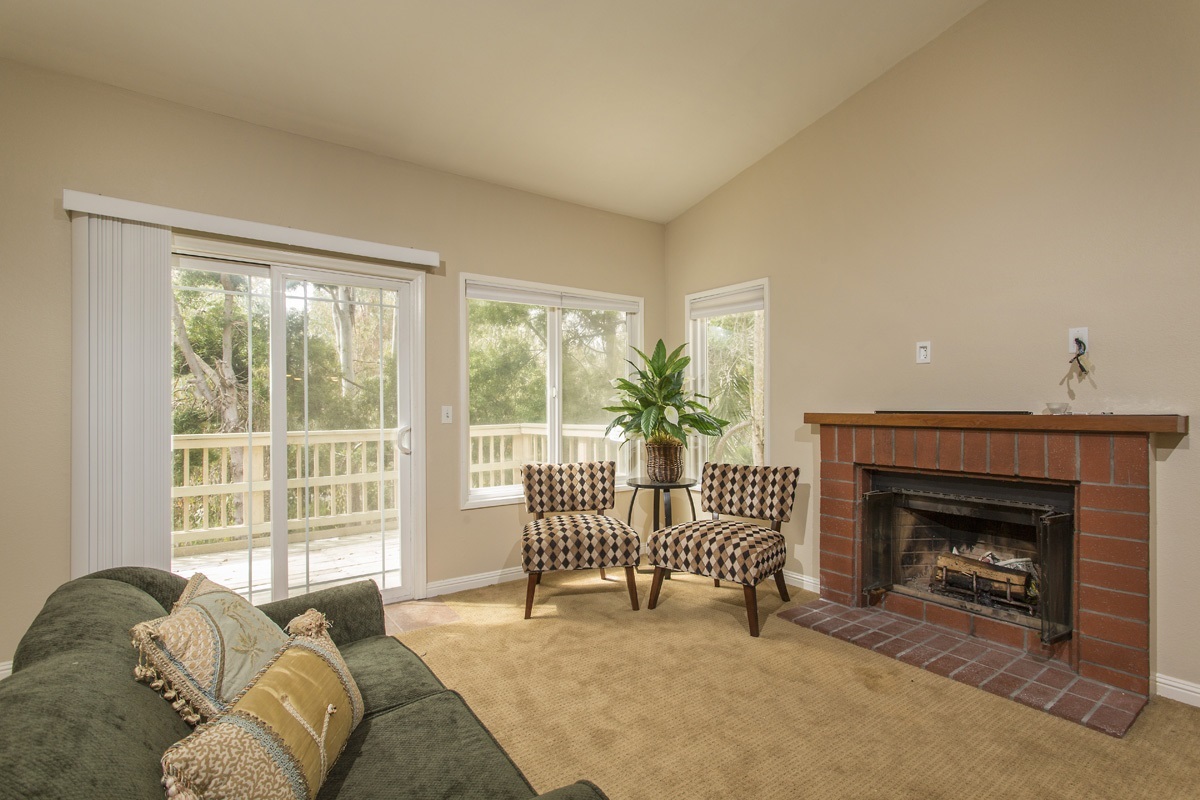 2727 Woodwind Road Carlsbad, CA 92008 - Photo 3 of 25 Gallery Image 3
