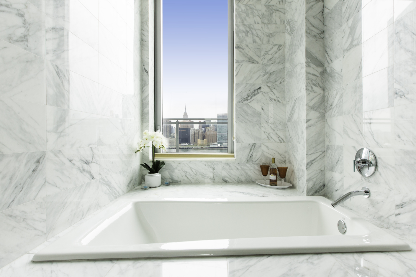 46-30 Center Boulevard, Unit PHA Queens, NY 11109 - Photo 7 of 21