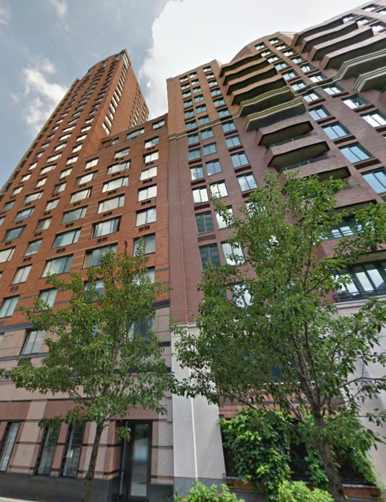 377 Rector Place, Unit 10A Manhattan, NY 10280 - Photo 8 of 9