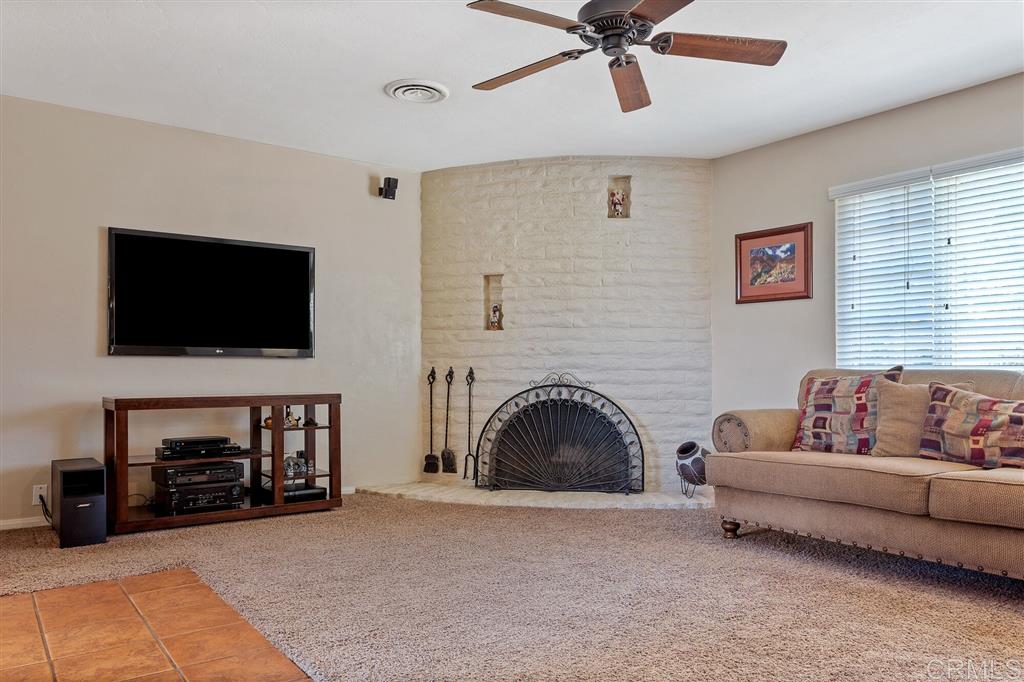 3330 Mary Lane Escondido, CA 92025 - Photo 2 of 17