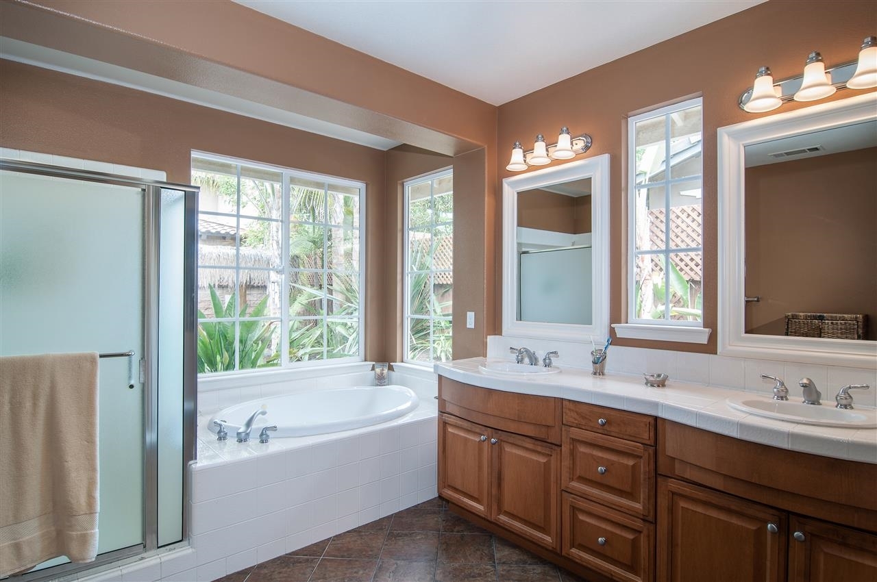 218 Rain Tree Drive Encinitas, CA 92024 - Photo 12 of 24