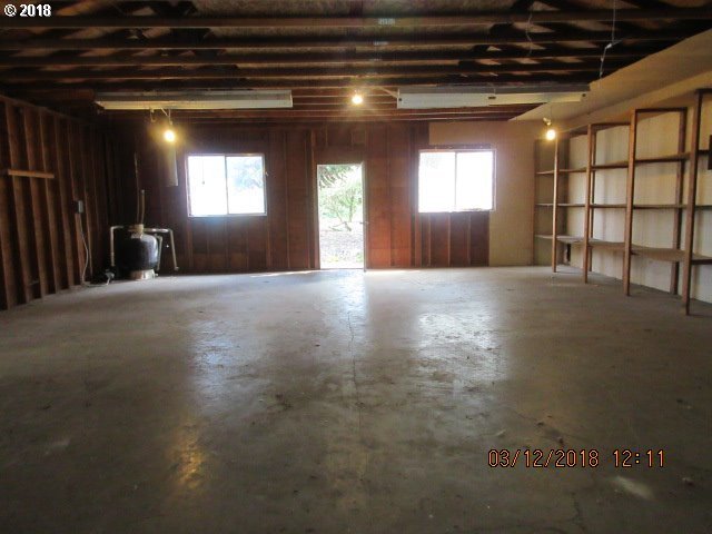 27400 South Barlow Road Canby, OR 97013 - Photo 5 of 18 Gallery Image 5