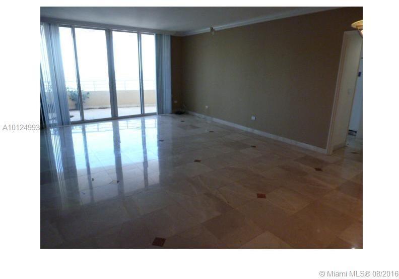 848 Brickell Key Drive, Unit 3905 Miami, FL 33131 - Photo 6 of 12
