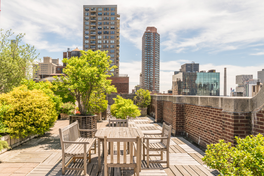 229 E 79th St, Manhattan, NY 10075 - Photo 4 of 4