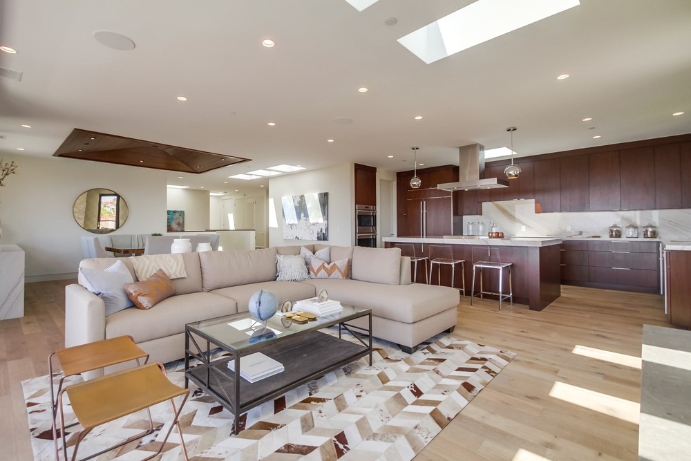 5552 Via Callado La Jolla, CA 92037 - Photo 7 of 25