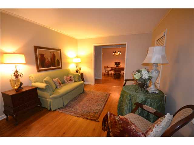 242 North Yates Road Memphis, TN 38120 - Photo 13 of 24