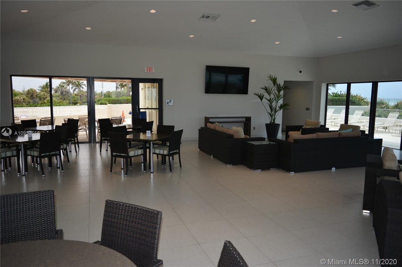 5540 North Ocean Drive, Unit 5D Riviera Beach, FL 33404 - Photo 18 of 23