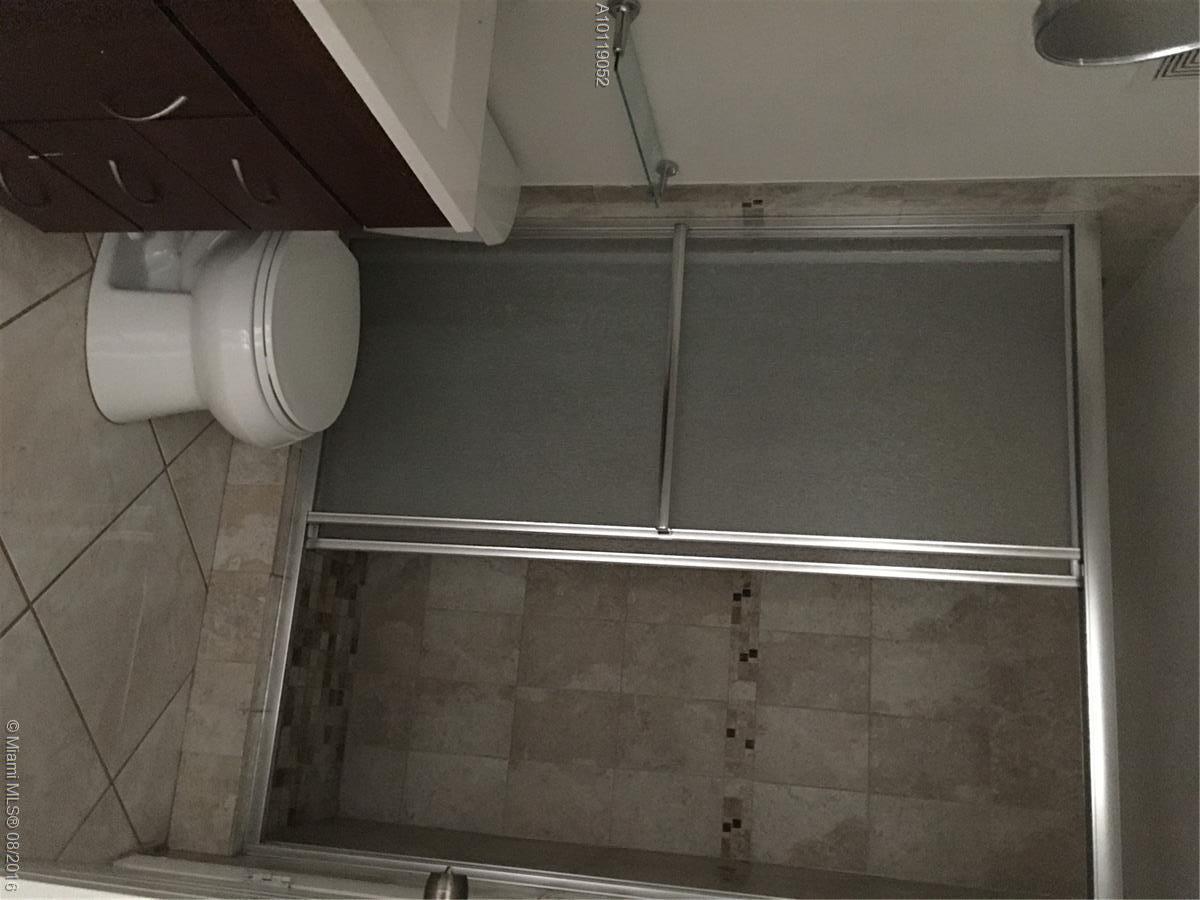 17320 Northwest 67th Place, Unit F7 Hialeah, FL 33015 - Photo 8 of 15
