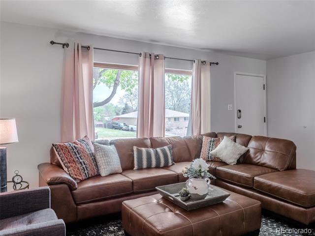 2805 South Raleigh Street Denver, CO 80236 - Photo 4 of 27 Gallery Image 4
