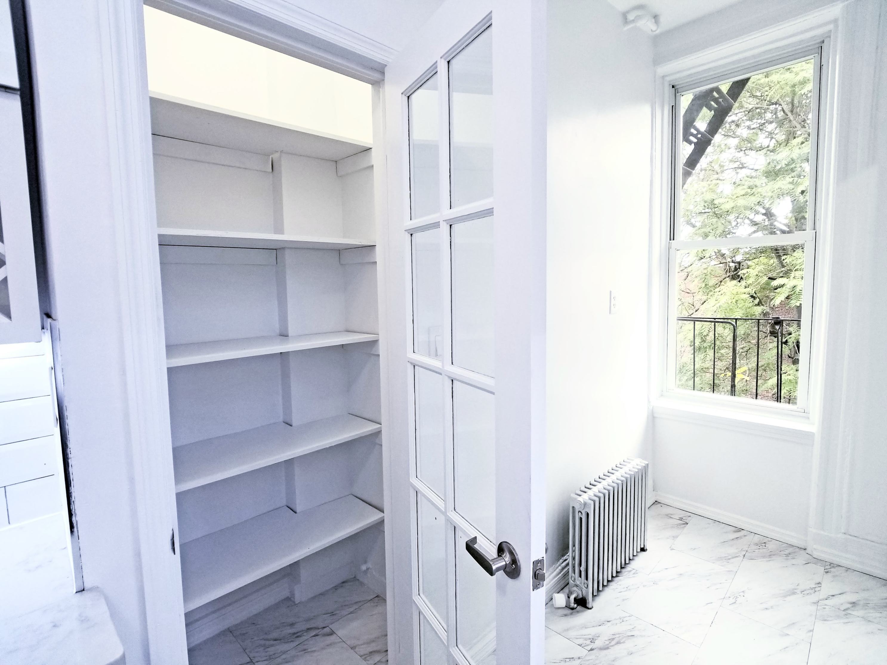 1053 Manhattan Avenue, Unit 3R Brooklyn, NY 11222 - Photo 6 of 7