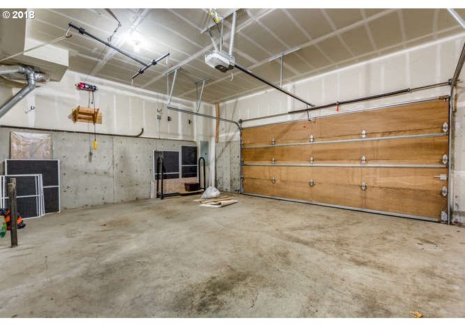 4902 Southwest Barnes Road Portland, OR 97221 - Photo 2 of 31
