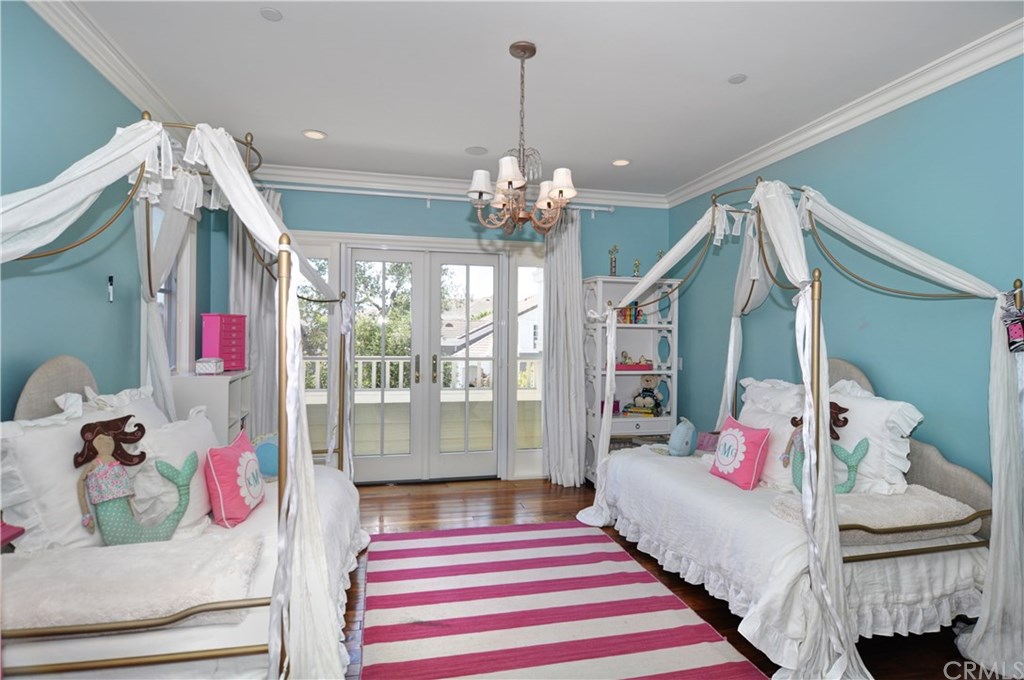 4 Oak Tree Drive Newport Beach, CA 92660 - Photo 29 of 47