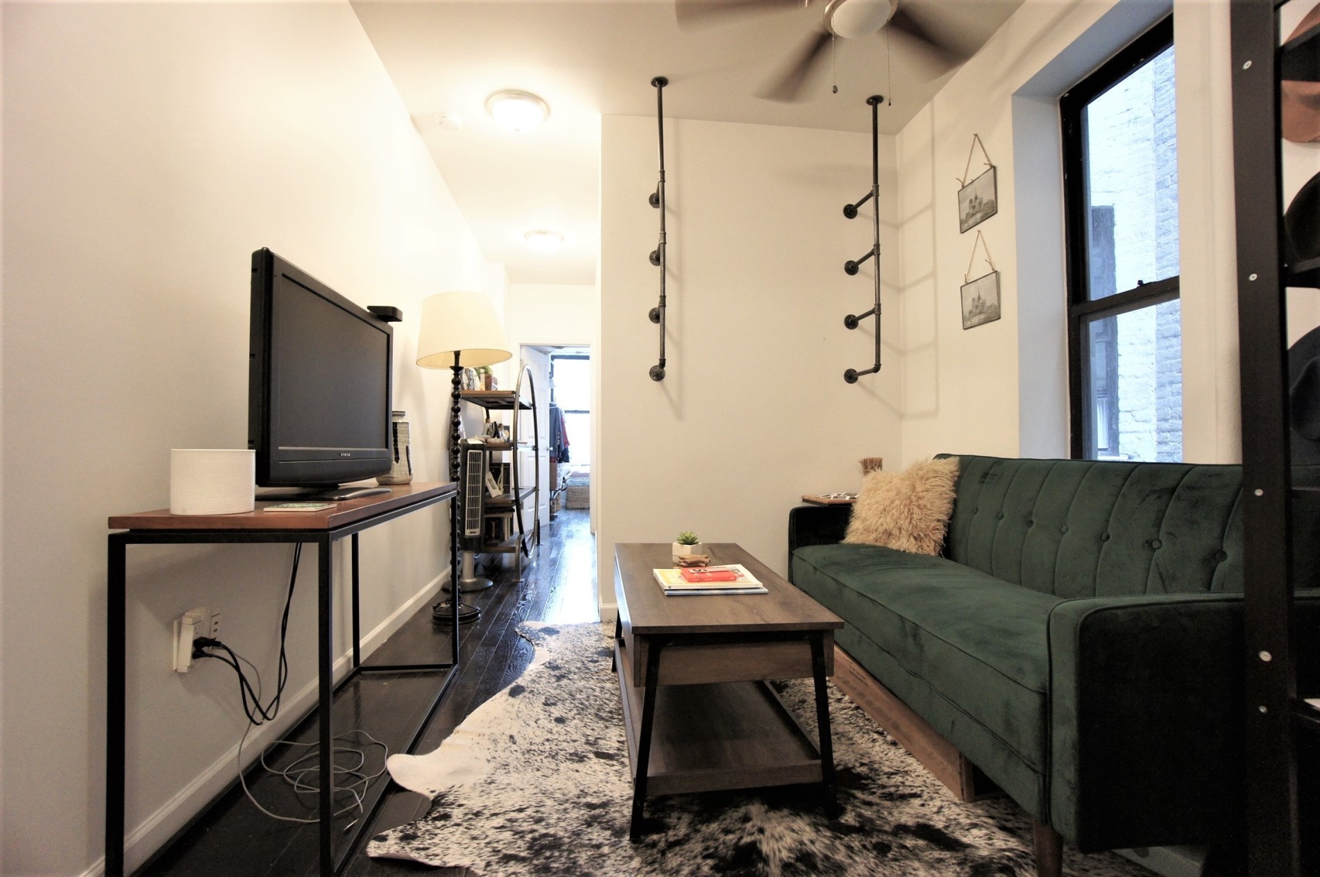 330 West 43rd Street, Unit 17 Manhattan, NY 10036 - Photo 2 of 9