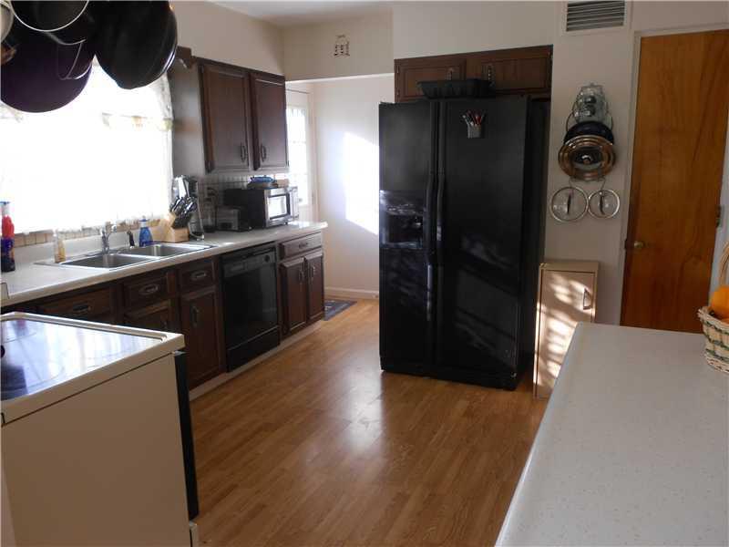 490 Franklin Farms Road Washington, PA 15301 - Photo 4 of 21 Gallery Image 4
