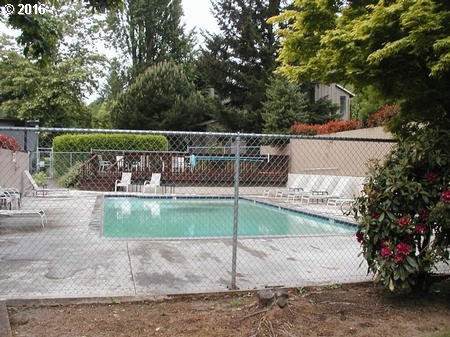 7247 Southwest Childs Road Lake Oswego, OR 97035 - Photo 9 of 9 Gallery Image 9
