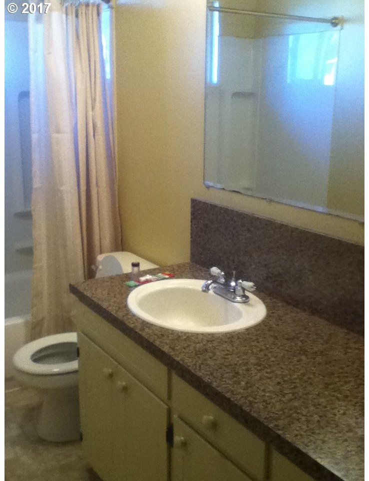 1797 Talbot Road Southeast Jefferson, OR 97352 - Photo 14 of 17 Gallery Image 14