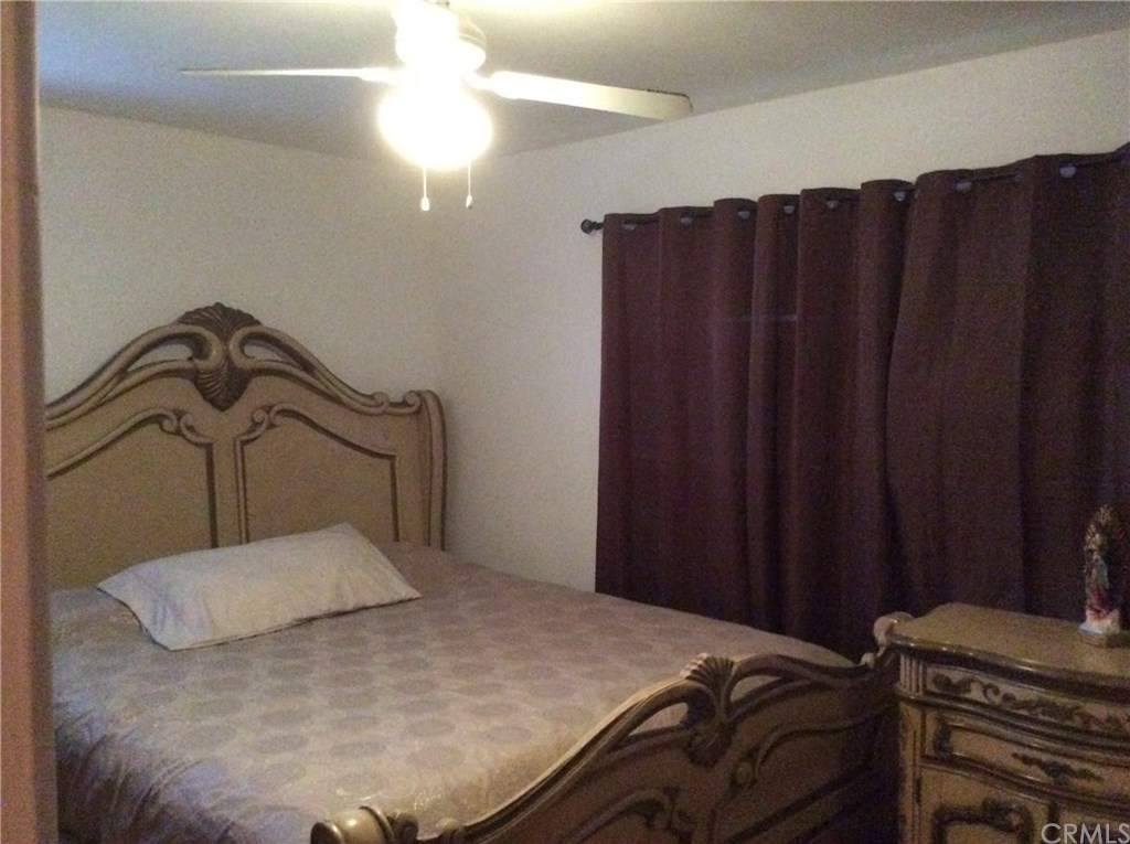 8564 Cole Street Downey, CA 90242 - Photo 8 of 14