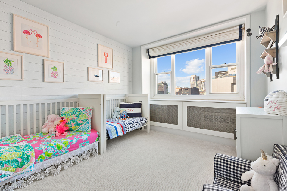 61 Jane Street, Unit 11J Manhattan, NY 10014 - Photo 9 of 12